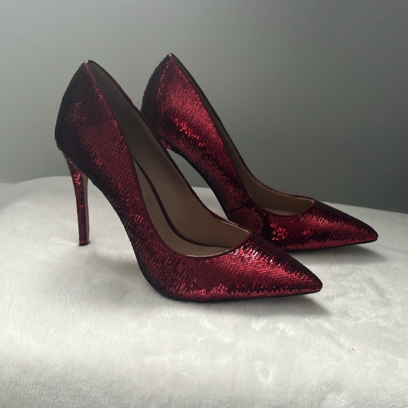 Glittery Red Heels ♥️ - Picture 1 of 2
